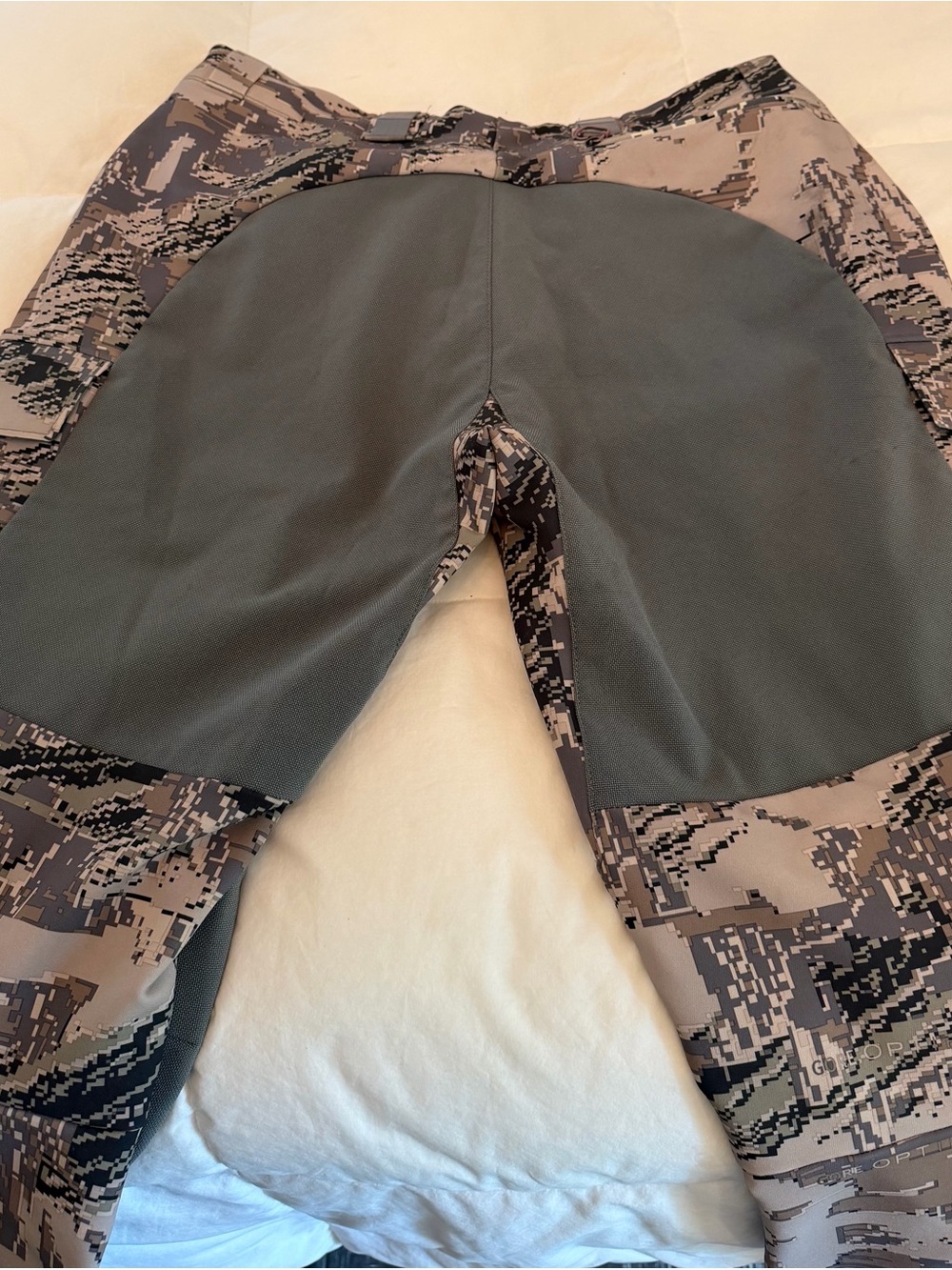 Timberline Men's Camo Cargo Pants with Removable Suspenders - Gray/Camo - Picture 7 of 13